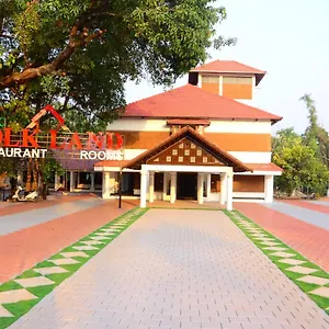 Hotel Ktdc Folk Land, Parassinikadavu Pappinisseri