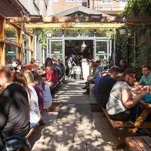 St Christopher'S Inn Amsterdam - The Winston Hostal