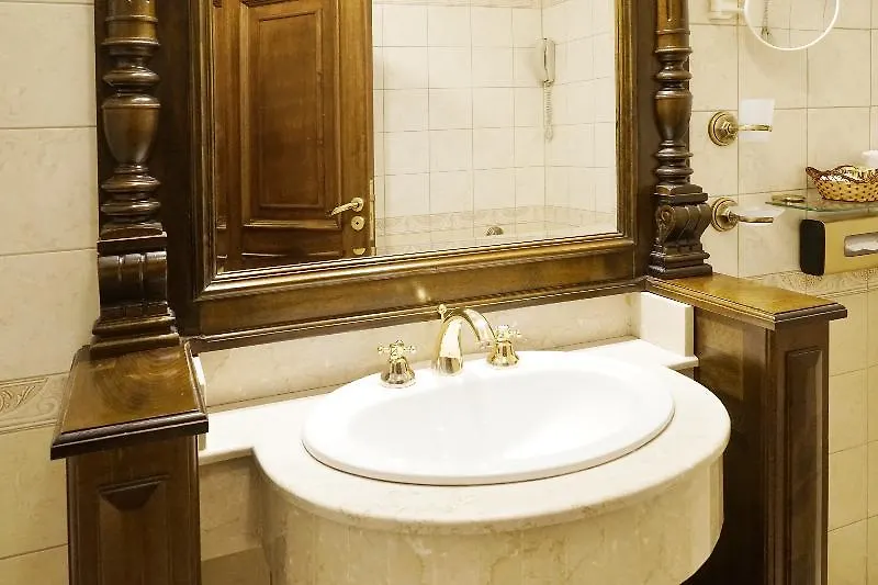Hotel Casa Capsa Bucharest 5*,